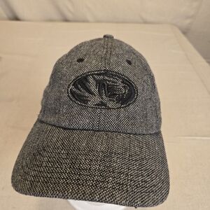 Nike Heritage 86 Adjustable Cap Hat Gray Black Mizzou Tigers Logo